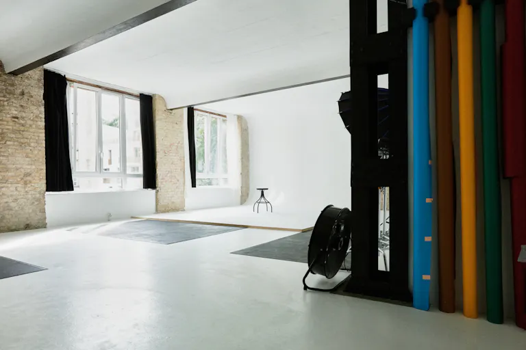 Unique Berlin Space for Fashion & Art Exhibitions - Image 3