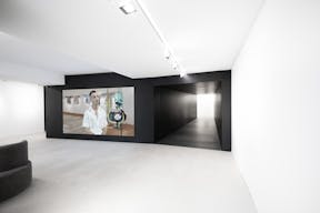 Incredible Venue in Paris 17th - Image 3