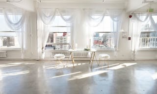 DTLA Skyline View Penthouse - Image 11