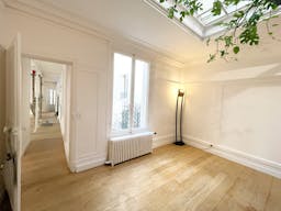 Showroom on famous rue Saint Honoré - Place Vendôme - Image 3