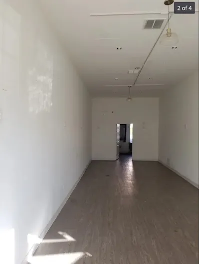 High-Visibility Retail/Creative Studio Space in Prime Mid-City LA Location - Image 2