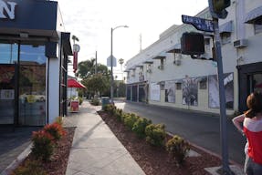 Beautiful boutique space in the heart of the Fairfax District - Image 7