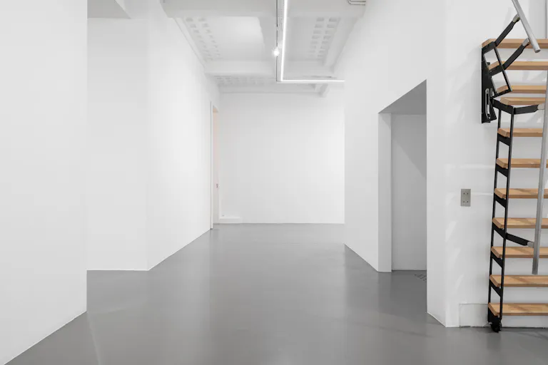Bright Gallery in Le Marais  - Image 3