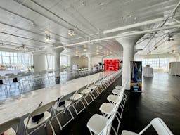 Showroom Space in Fashion District - Image 17