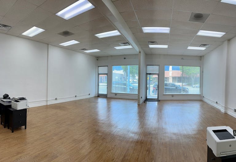 Open Concept Space in Burbank near the studios - Image 2