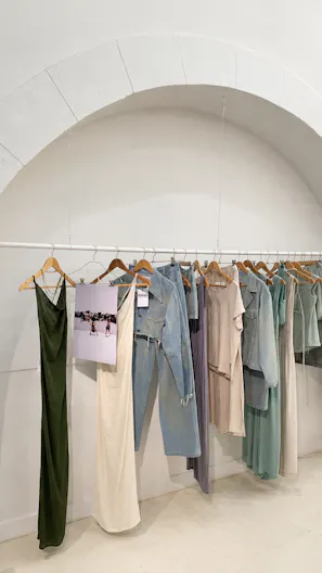 Bright 70 m² retail & pop-up space in the heart of El Born - Image 4