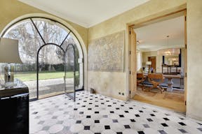 Une résidence de luxe dans un calme absolu - Image 9