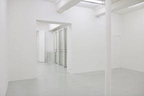 Art gallery in Le Marais - Image 5