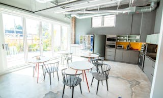 Cozy & Well-Equipped Creative Event Space in Miami - Image 5