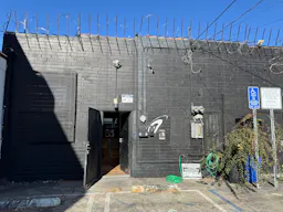 Retail Store – Prime Location! Month to Month - Image 5