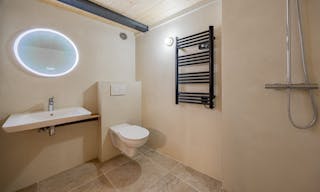 Un showroom élégant dans le Marais - Image 8