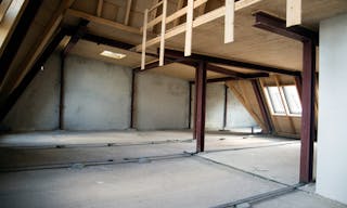 Light-Filled Rooftop Loft with Skyline Views at Kurfürstendamm - Image 3