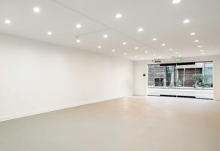Abbot Kinney Pop Up Space - Image 2