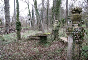 Ch�teau du XVIIIe si�cle abandonn� - Image 9