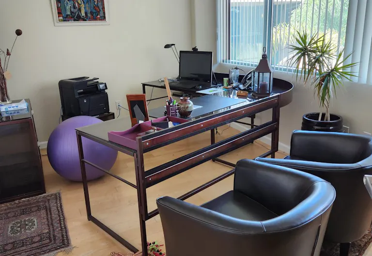 The nicest looking office in Ventura County - located in Newbury Park... - Image 3