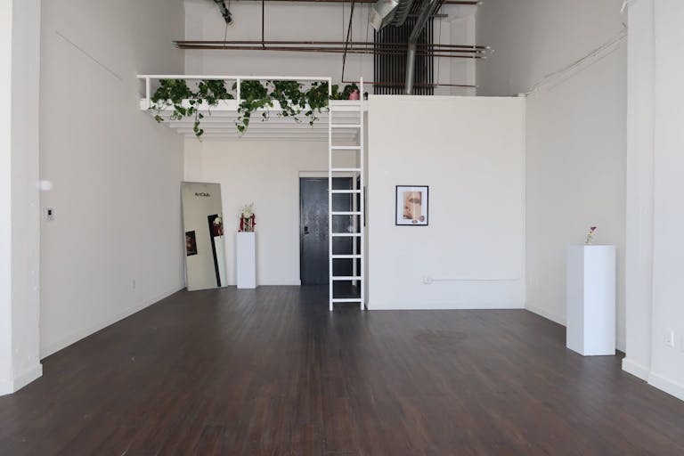 Ground Floor Store Front Multi- Use Retail/ Pop Up Space in Prime DTLA Location - Image 2