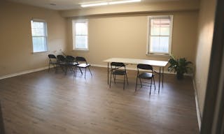 Blank slate studio in the Historic District - Image 4