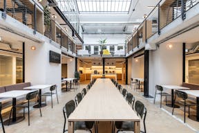 Espace �v�nementiel - ambiance industrielle et moderne- agencement modulaire - Image 8