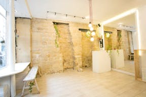 Chic Boutique in Montmartre - Image 6