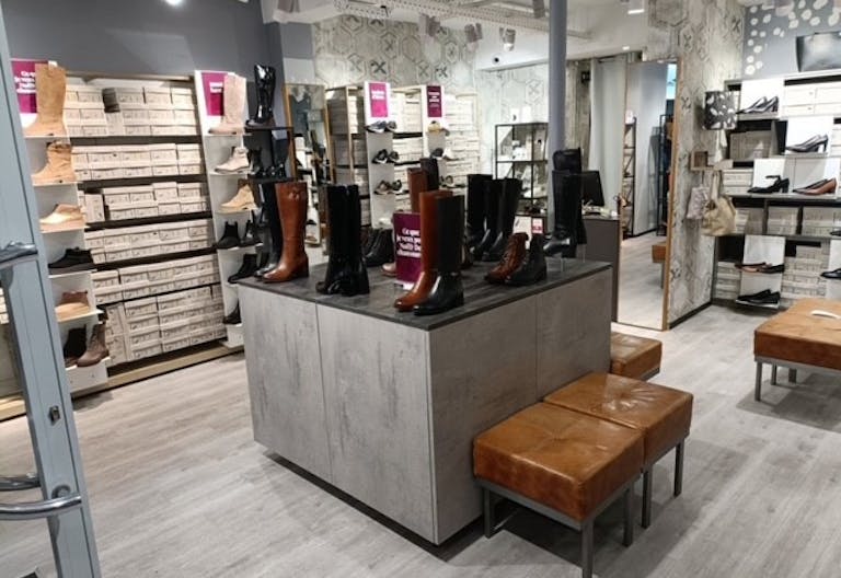 pop up rue de courcelles paris 75017 - Image 1