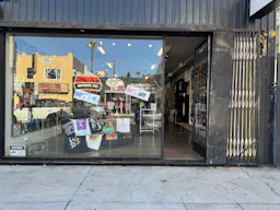 Retail Store – Prime Location! Month to Month - Image 0