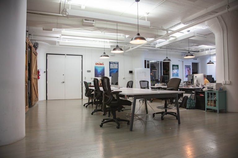 Modern Creative Space Available - Image 3