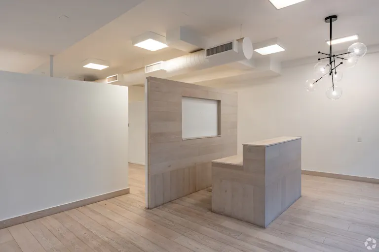 Hudson Street Retail - Image 1