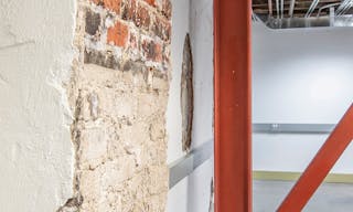 Unique downtown San Francisco full size basement space - Image 6