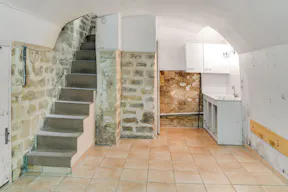 Premium Boutique in Opera - Image 7
