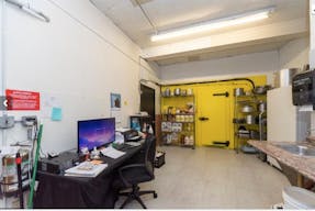 Clinton office space for lease - Image 3