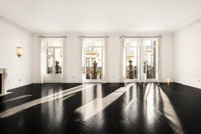 Le Loft Triangle d'or Showroom Paris 8 Champs-Elysée - Image 36
