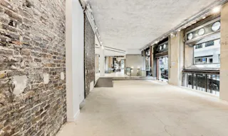 Amazing Award Winning Showroom - Image 10