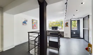 Galerie d'art au coeur de l'�le de la Cit� - Image 2