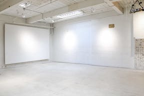 Beautiful Williamsburg Loft Studio - Image 2