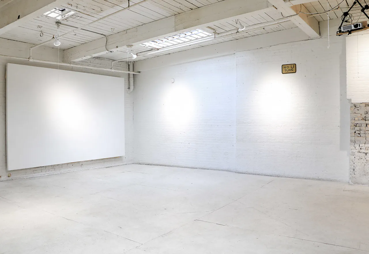 Beautiful Williamsburg Loft Studio - Image 2