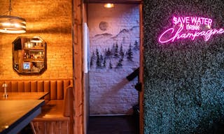 River North Bi-Level Tavern Space with Full Kitchen - Image 0