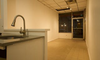 Eye-Catching White box Space: Art, Parties, Events, and Pop-Ups in Prime Lowe East side, Chinatown Near SoHo with Extra Room - Image 3