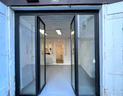 Superbe showroom au coeur de St Germain - Image 7