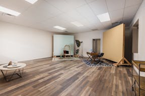 Unique Space with Interchangeable Walls - Image 2