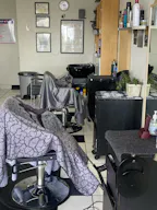 Salon Booth Rental - Image 4