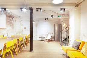 Magnifique espace avec couleurs pop et �quipements design - Image 0