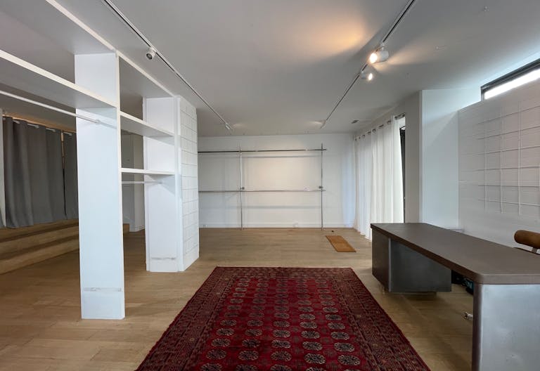 Parisian Pop-up store - Image 4