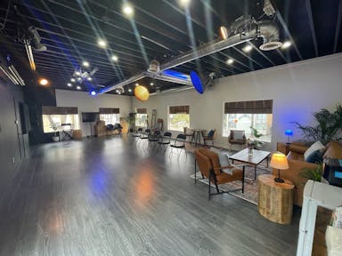 Flex Studio Space - Industrial - Class/Meeting/Photography & more! - Image 0