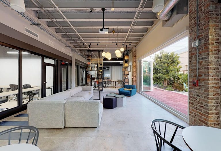 Cozy & Well-Equipped Creative Event Space in Miami - Image 1