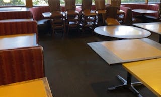 acant Restaurant available in excellent location - Image 1