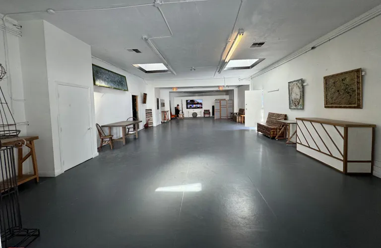 Art & Space - Image 0