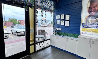 Hollywood Experience - Image 1