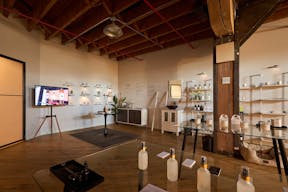 Beautiful, Calming, Industrial Studio-Store Perfect for Minimalist Lovers! - Image 2