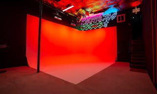 CYC Wall ground North Hollywood film studio green screen tech blue backdrops - Image 6