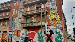 POP UP SPACE Gola Art Gallery Milano Navigli - Image 10